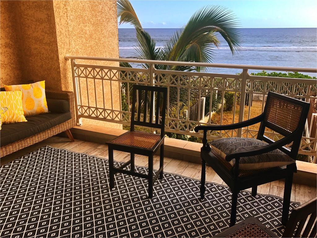 Le Petrel Blanc - Appartement Sur La Plage De La Souris Blanche Trois Bassins Exterior foto